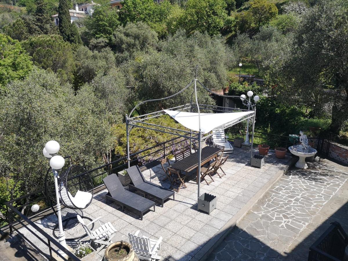 Villa La Vivagna - Casa Vista Mare Tra Gli Ulivi Leivi Exterior foto